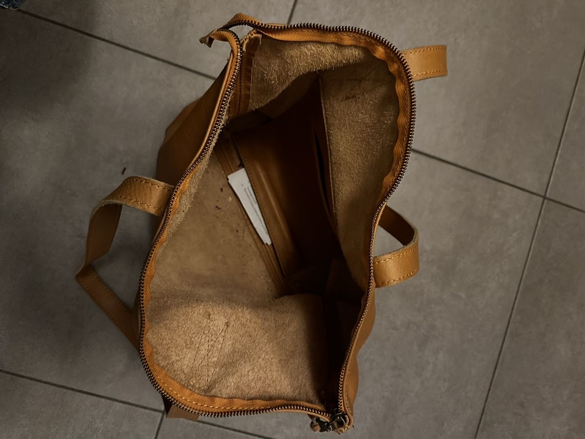 Borse da donna: Sac en cuir fairtrade – Nuovo (secondo la descrizione) da Meyrin venduto da kyam 1