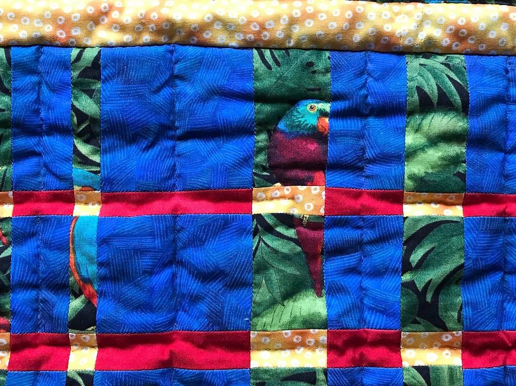 Teppiche: Tapis mural aux oiseaux en patchwork – Gebraucht aus Estavayer-le-Lac von mar_2s6b 4