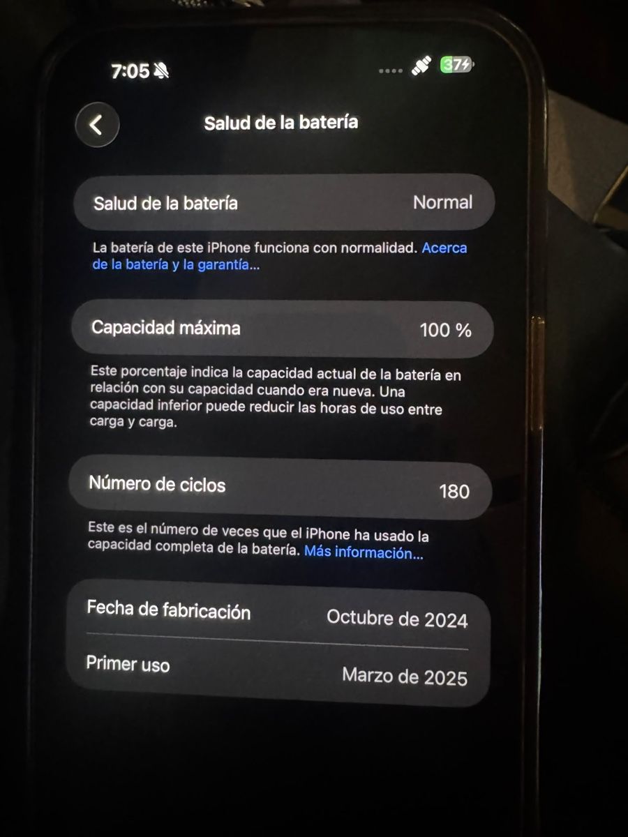 Apple Portables: iPhone 16 pro max 512 go – Neuf (Voir description) à Genève par SkuuSkuu 5