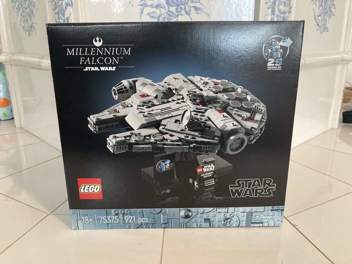Lego Kit di costruzioni: LEGO Star Wars 75375 Millennium Falcon – Nuovo e nell'imballaggio originale da Winterthur venduto da adr_6ss6