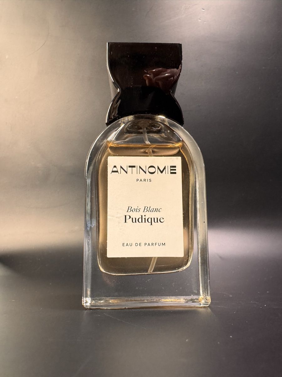 Profumi & Eau de Toilette: Antinomie | bois blanc Pudique – Nuovo (secondo la descrizione) da Cham venduto da van_x2kn