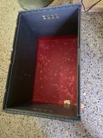 Klappbox Kunststoff grau rot gebrauchter Zustand