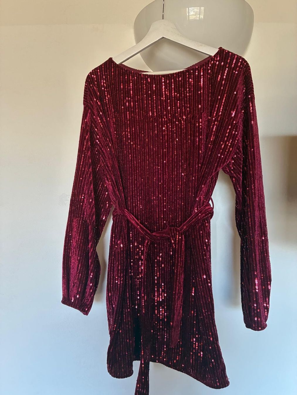 Vestiti: DRESS – Nuovo (secondo la descrizione) da Rümlang venduto da har_z6qv