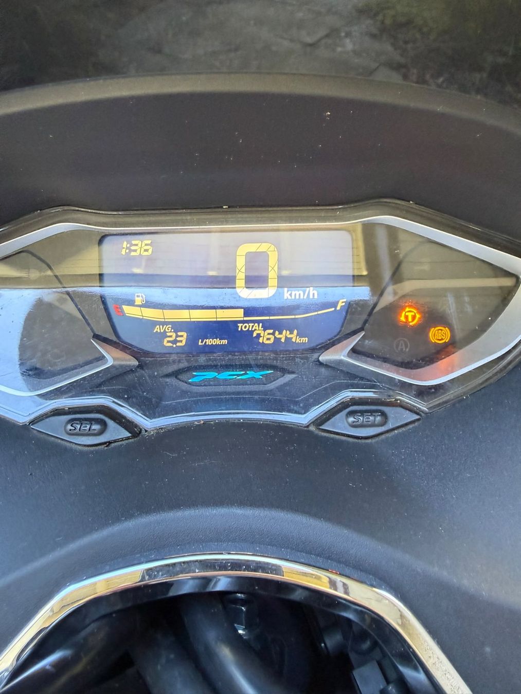 Honda Strada: Honda PCX 125 – Usato da Zürich venduto da mai_nv8g 4