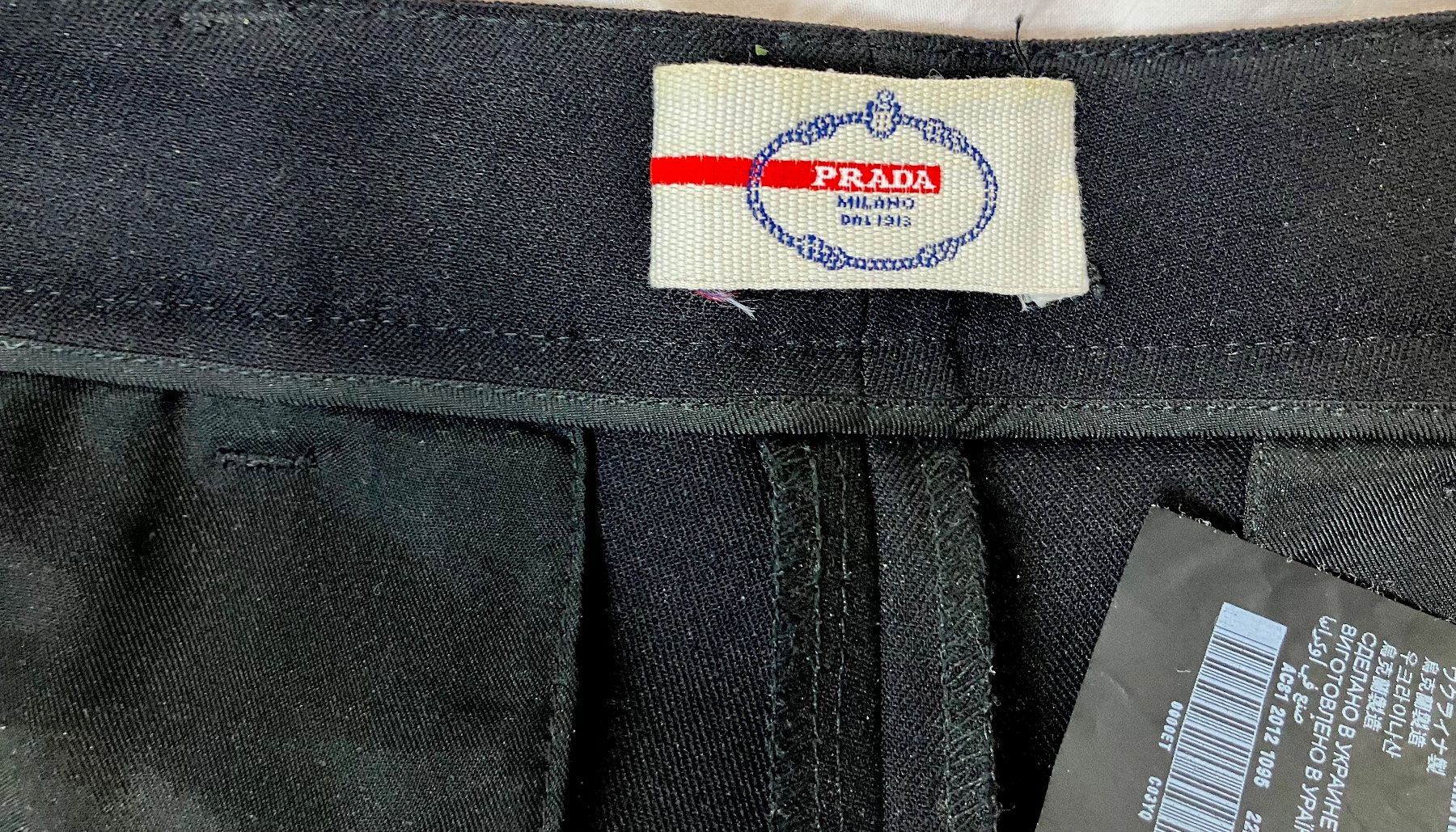 Prada Pantaloni: Prada Gr.36 – Usato da Mürren venduto da Ne-le 4