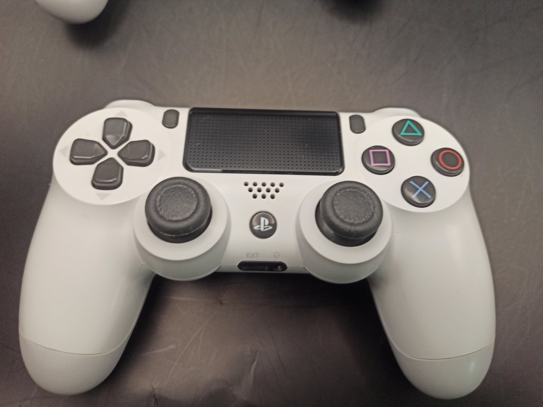 Controller: 2 x Original Controller Sony PS4 Wireless DualShock 4 WEISS – Usato da Oberweningen venduto da mar_87mx 4