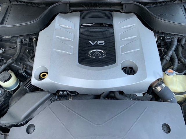 Infiniti Autos: Infiniti FX30D S-Premium AWD – Gebraucht aus Plan-les-Ouates von dtomic100 5