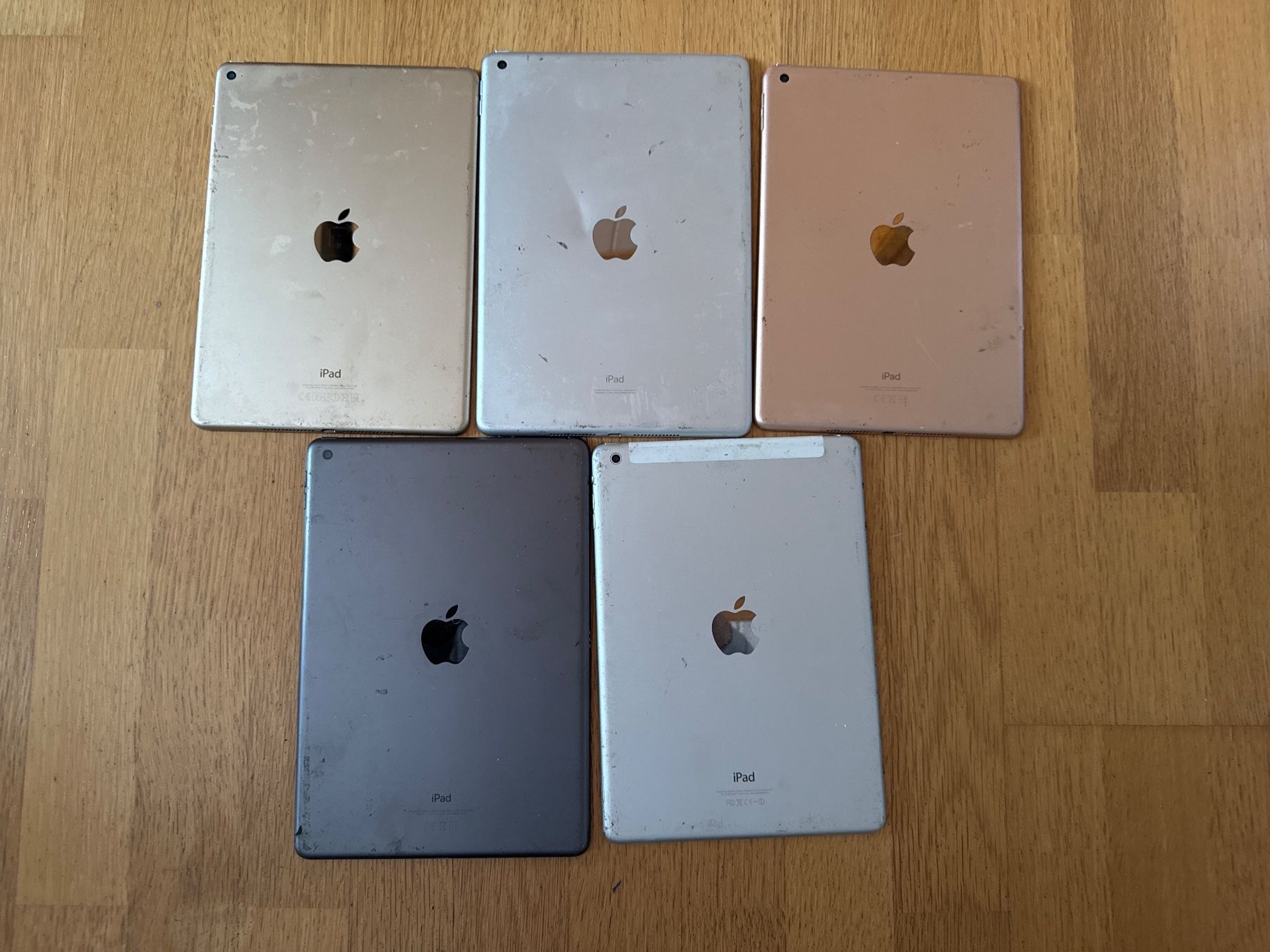 Apple Tablet PC: 5 Stk Ipad (Bundle / Lot) ungeprüft – Difettoso da Olten venduto da HoYa01