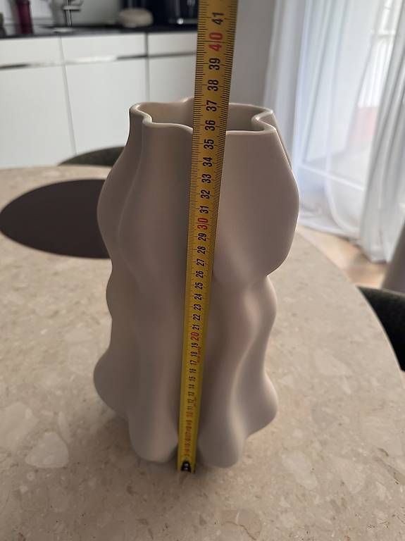 Vasi & Recipienti: Vase beige – Usato da Luzern venduto da Marazul99 1
