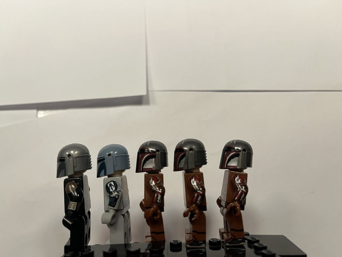 Star Wars Statuette: Lego Star Wars Custom Mandalorianer – Nuovo (secondo la descrizione) da St. Margarethen TG venduto da nic_n9n5 2