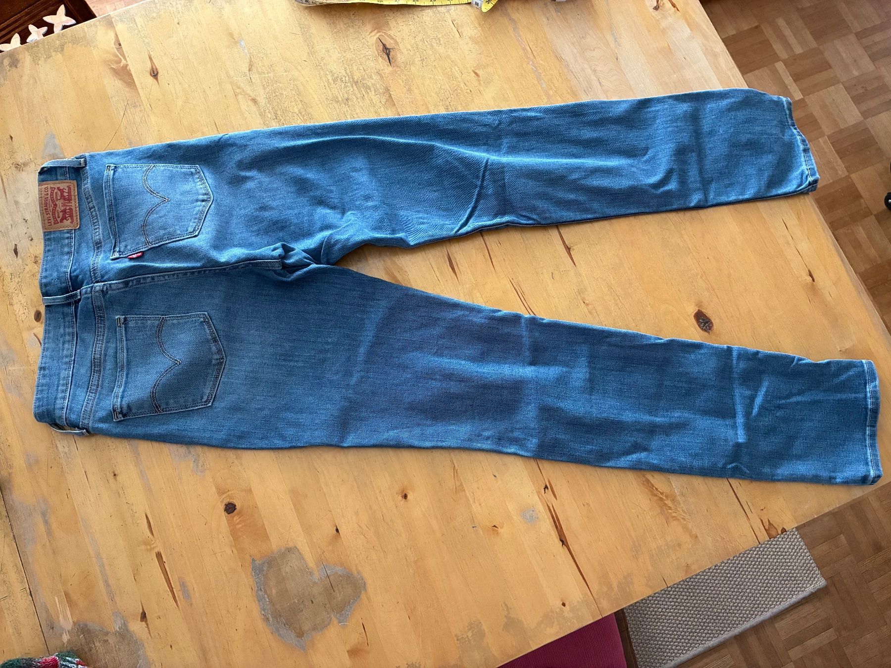 Levi's Jeans: Levi´s Jeans 712 slim W28 – Usato da Schaffhausen venduto da FannyUsedom 3