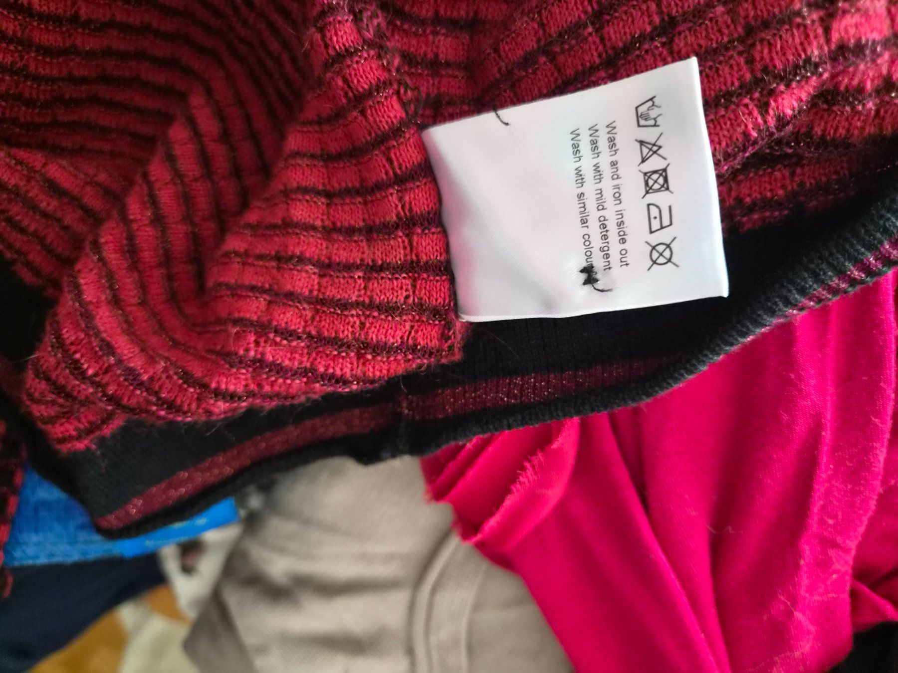 Globus Giacche: Globus Strickjäckchen mit Merino Gr. M – Usato da Frenkendorf venduto da Chrigeli01 4