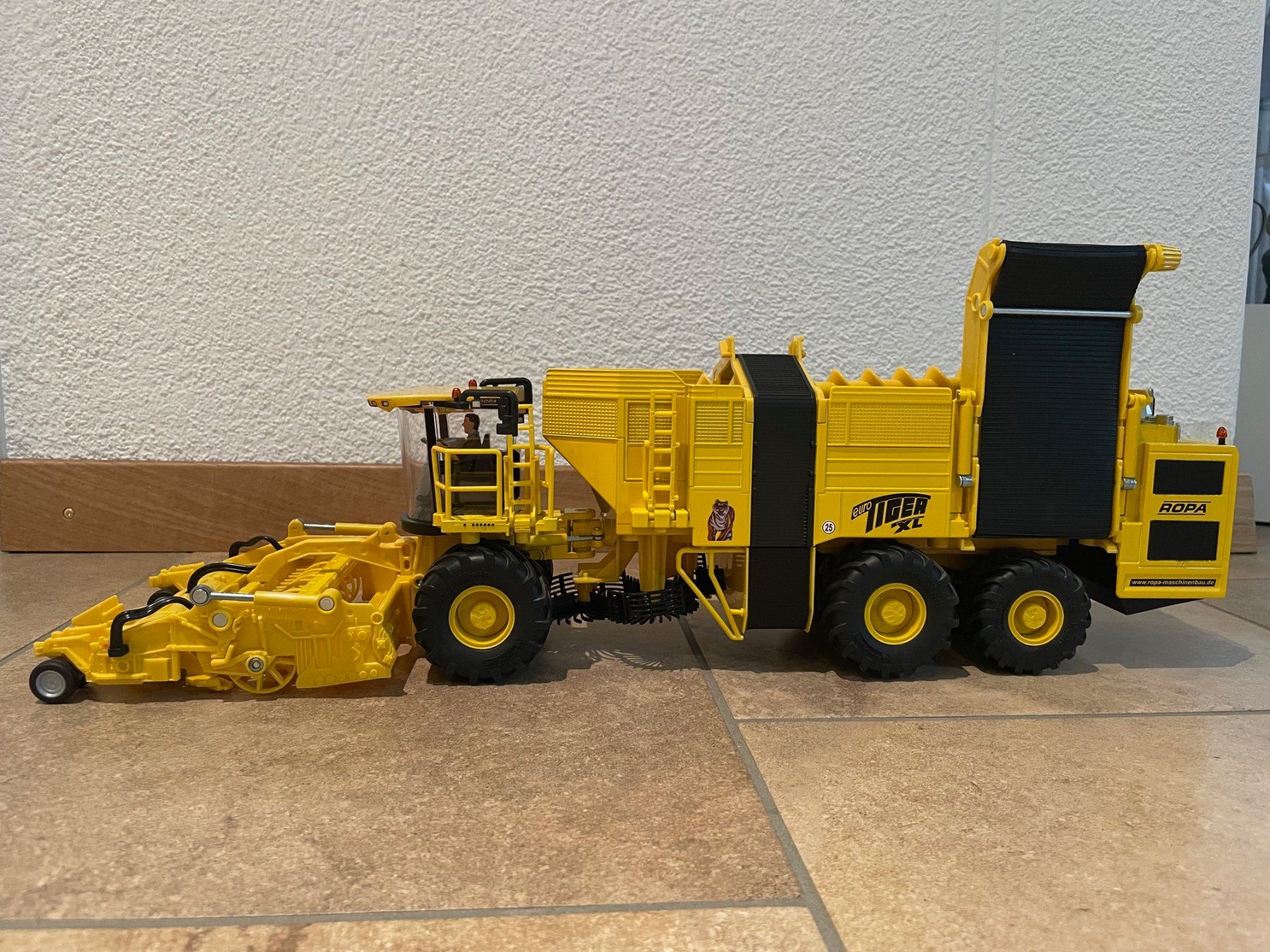 Toutes les machines: SIKU ROPA Rübenroder – Neuf avec emballage d'origine à Kreuzlingen par Stefan1150