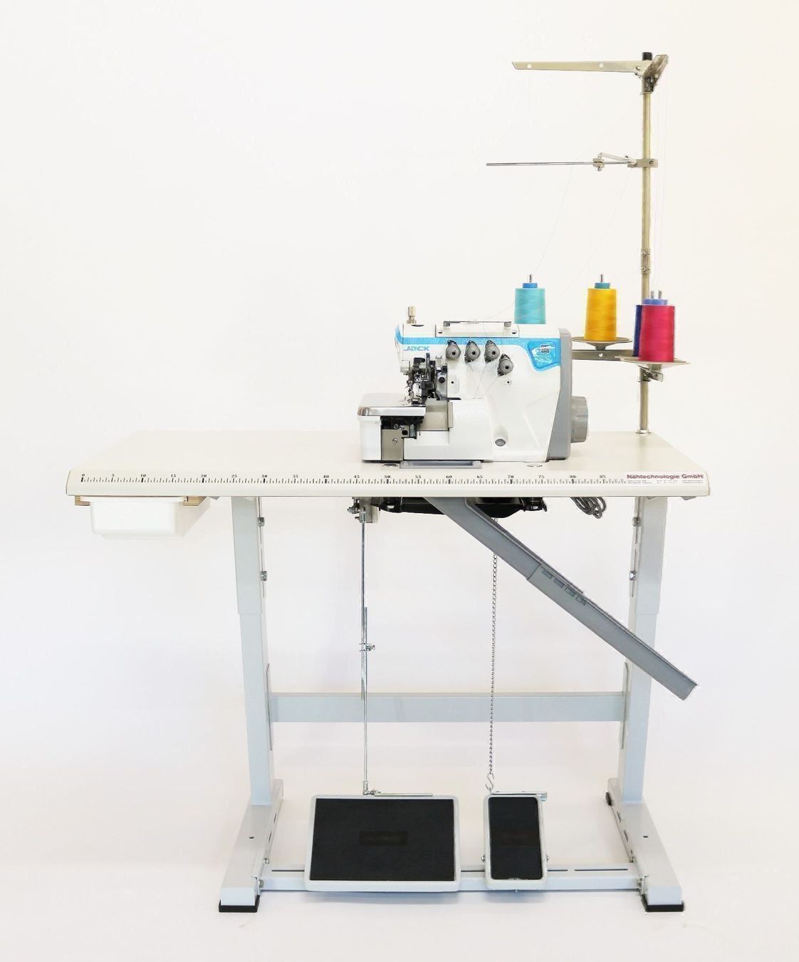 Macchine da cucire: Overlock Industrienähmaschine JACK Neu – Nuovo e nell'imballaggio originale da Rehetobel venduto da dani034 2
