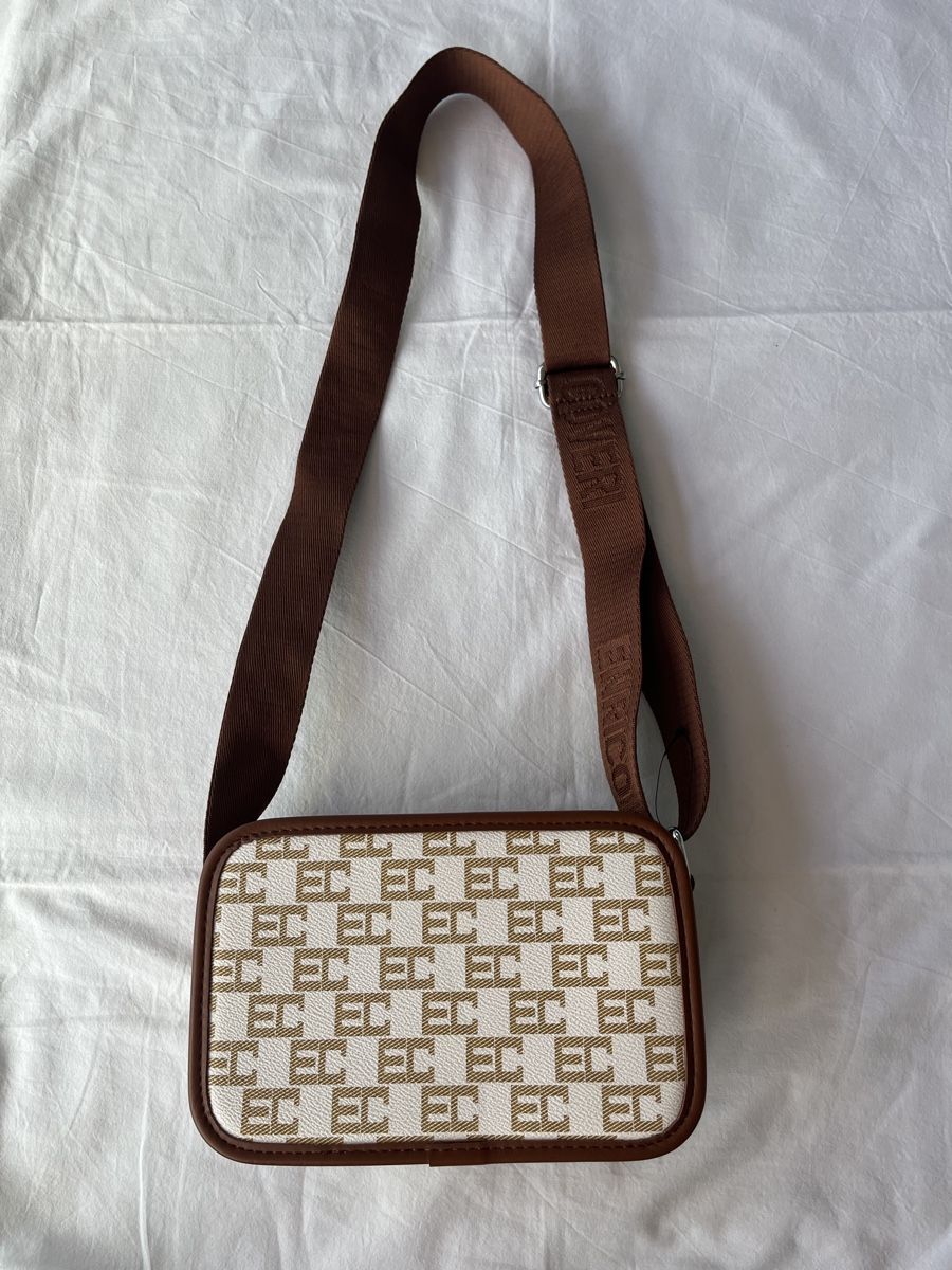 Taschen für Damen: Tasche – Neu und originalverpackt aus Bern von ela_hz6w 1