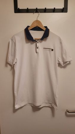 Schickes Polo Hemd von Armand Thierry