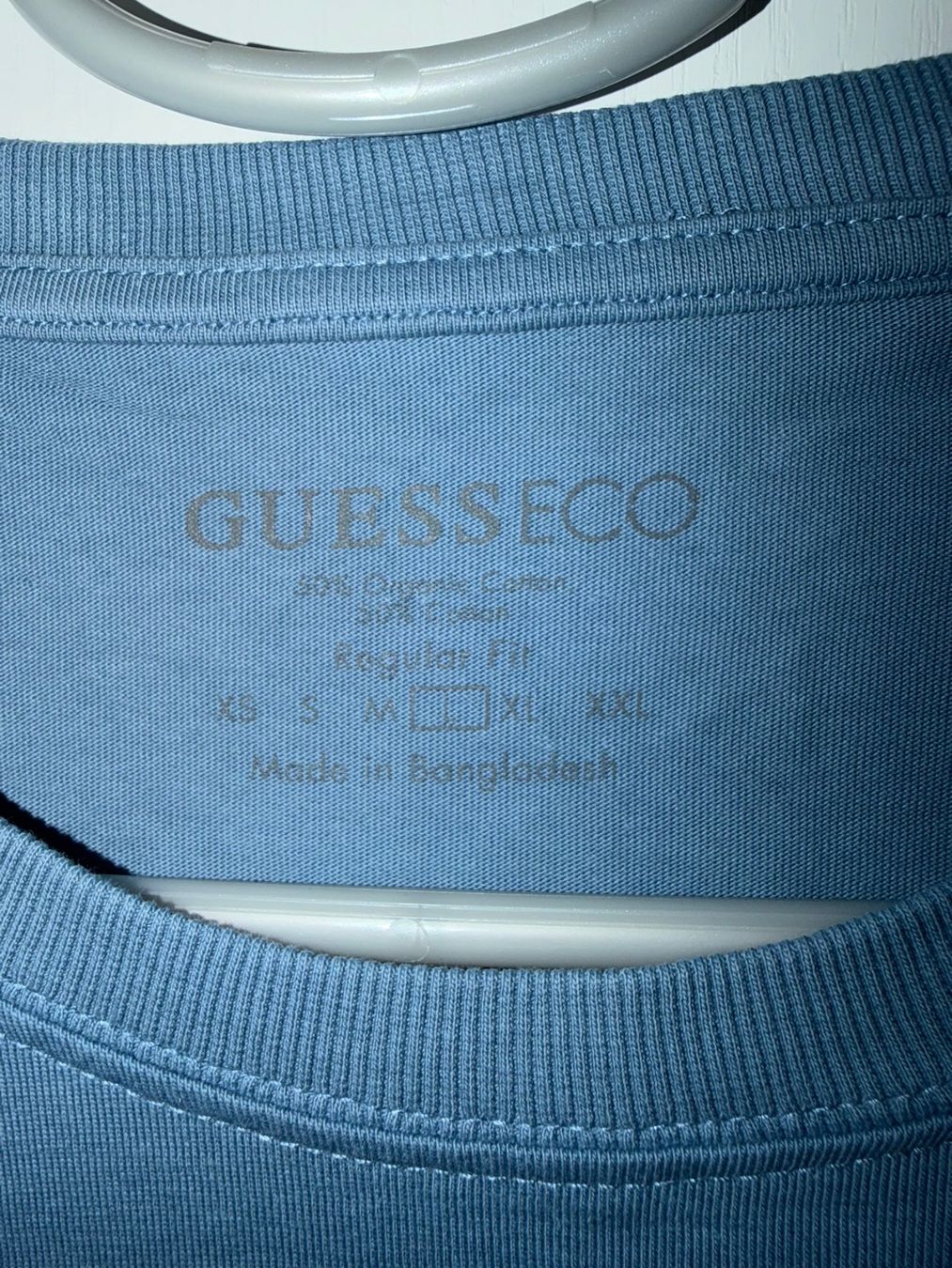 Guess T-Shirts: Guess T-Shirt - L – Gebraucht aus Winkel von Studi66 3
