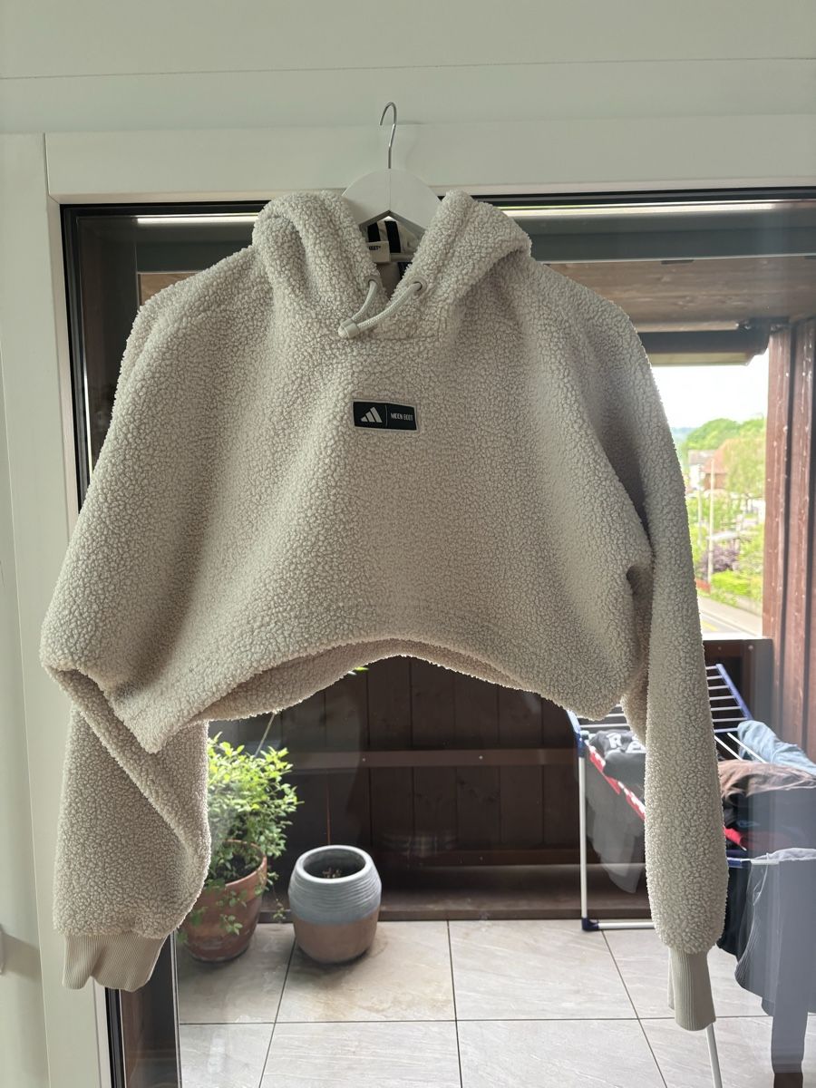 Adidas Maglioni & Felpe: Adidas Moon Boot Teddy Fleece Pulli – Nuovo (secondo la descrizione) da Rickenbach ZH venduto da mar_p6sg