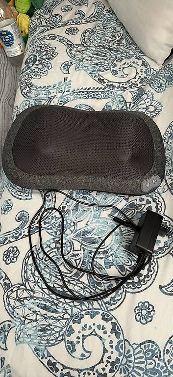 Dispositivi per massaggi: Nackenmassage Gerät – Usato da Lommis venduto da jen_6xz7 2