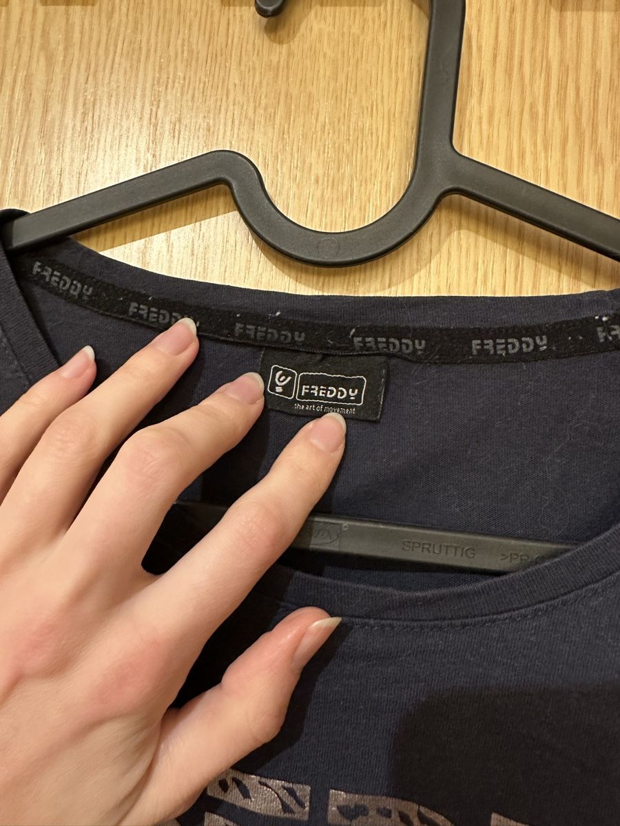 Freddy T-shirt: Tshirt Freddy M – Usato da Gordola venduto da EleSecondHand-TCG 1