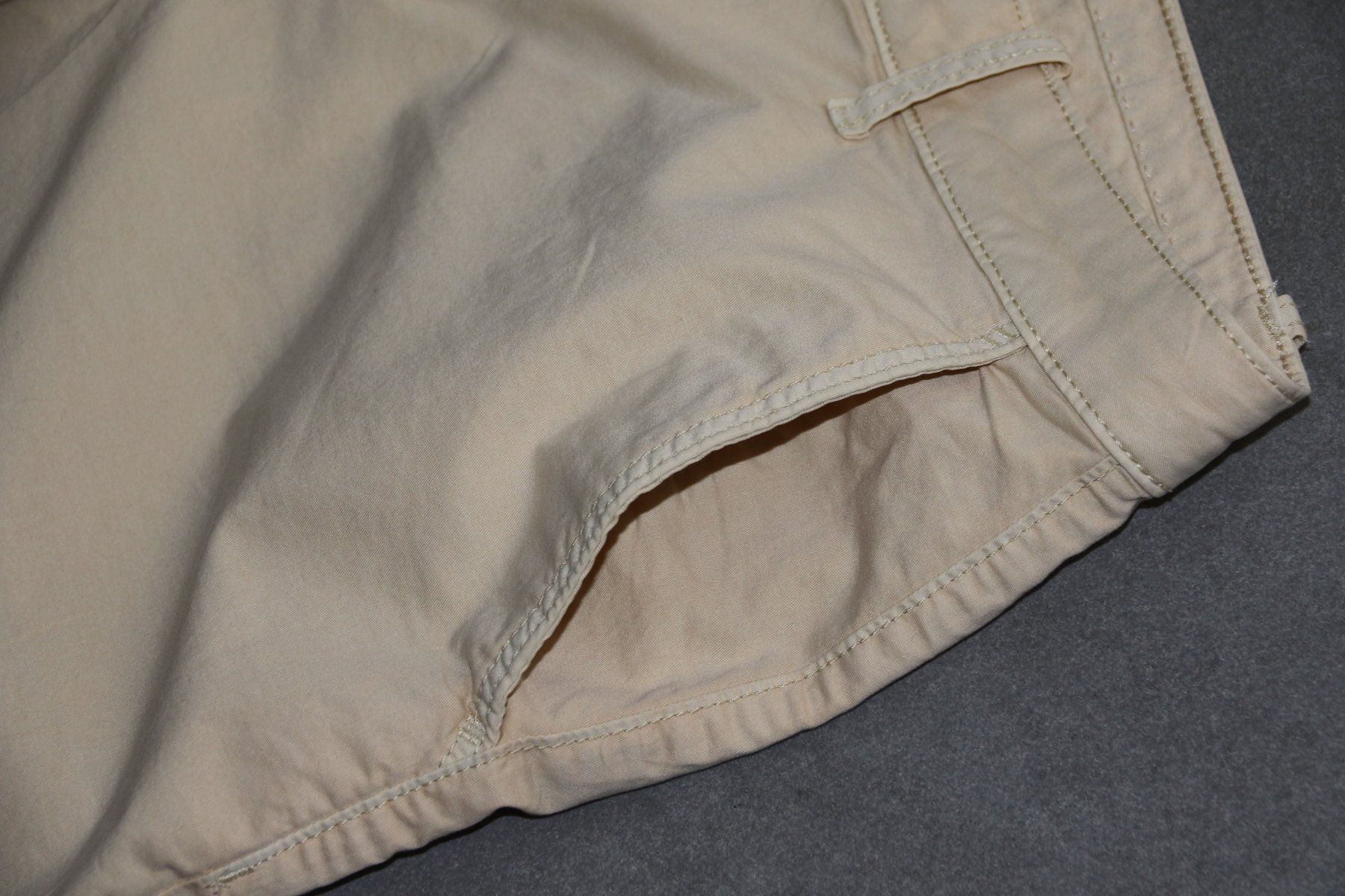 Esprit Pantaloni: Tolle Schorts von ESPRIT Gr.38 – Usato da Oberwil-Lieli venduto da Svetlana28 6