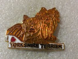 Ansteckpin 83: I Love Yorkshire Terriers