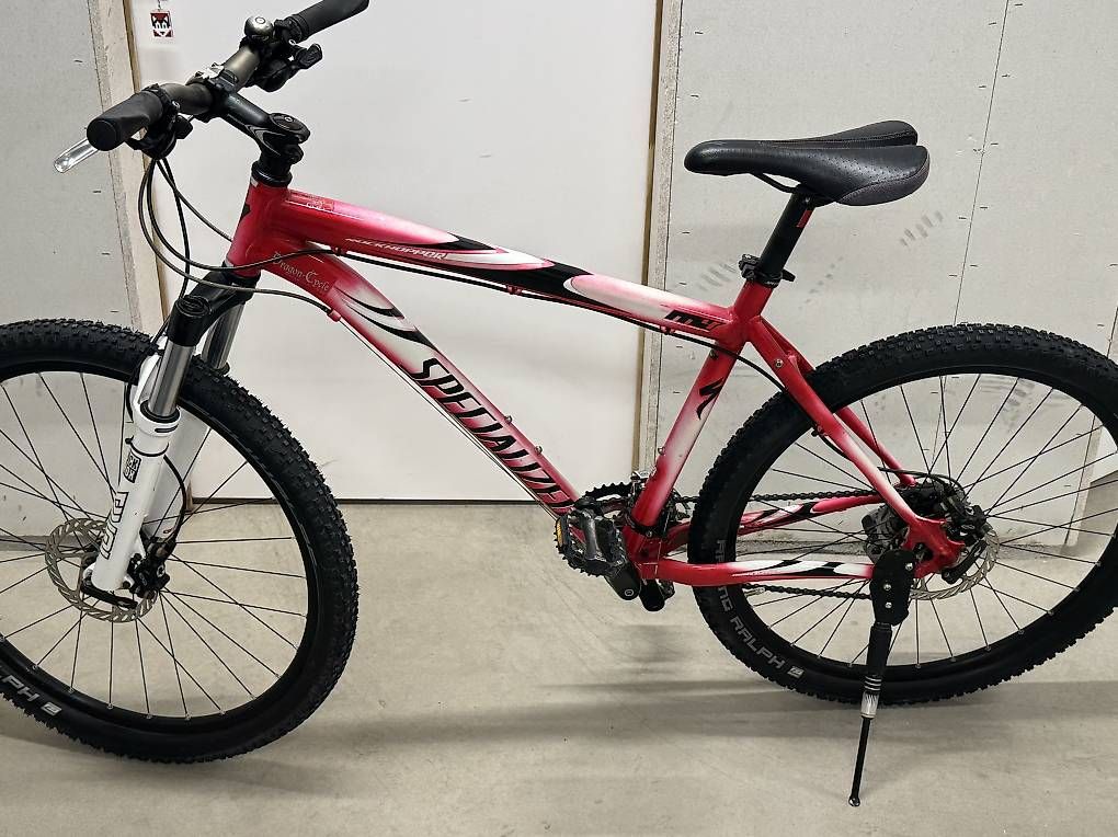 Velos: Specialized Rockhopper MTB RockShox,Deore,Scheibenbremsen – Gebraucht aus Belp von pab_l6w5
