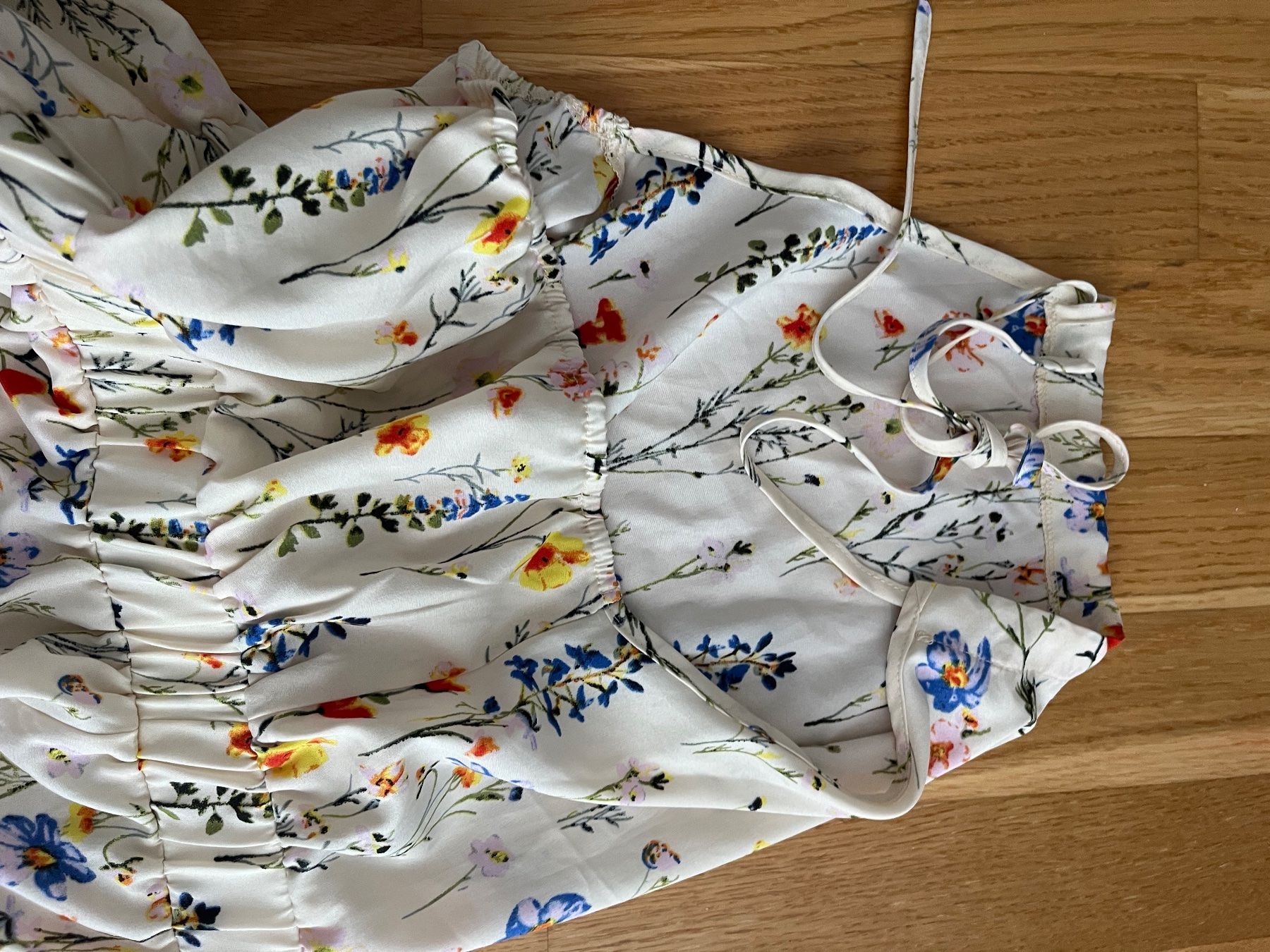 Robes: Maxikleid geblümt Grösse S neuwertig – Neuf (Voir description) à Sursee par hor_gwb5 2