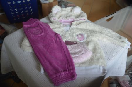 TAILLE 74