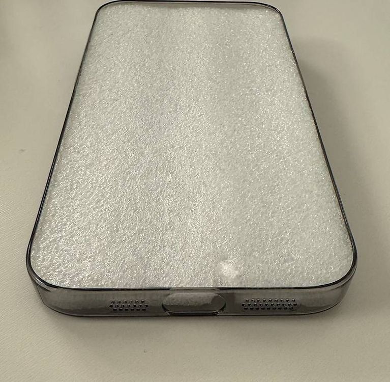 Apple Cover & Protezioni schermo: Iphone 15 Pro Zubehör mit 4 Hüllen – Nuovo (secondo la descrizione) da Schaffhausen venduto da Soliluna 4