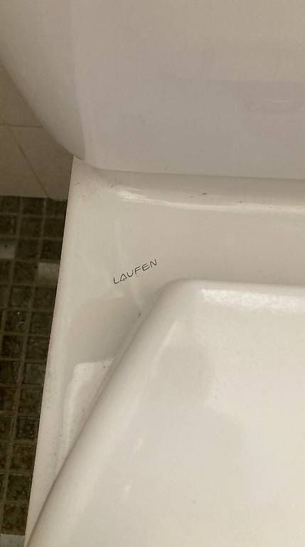 Laufen WC: WC au Sol Marque Laufen – D'occasion à Grandvaux par Crochet 2