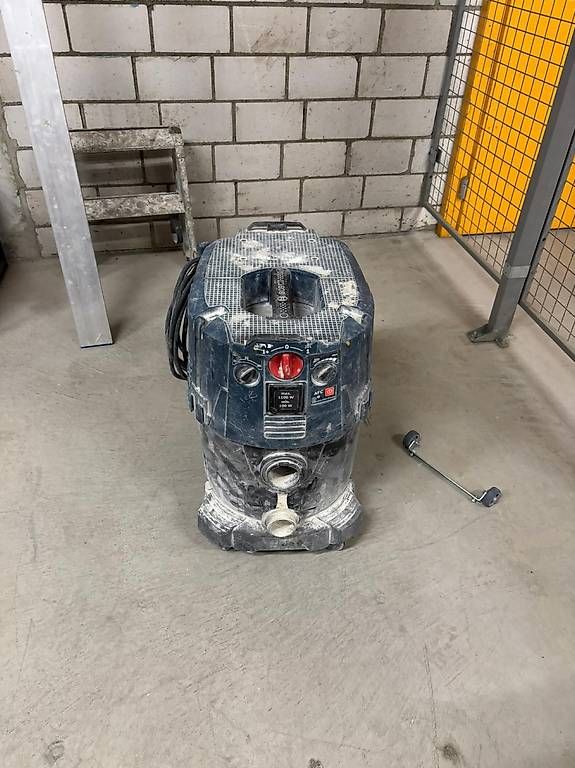 Staubsauger & Zubehör: Bosch Staubsauger – Gebraucht aus Bassersdorf von taenijolie 2