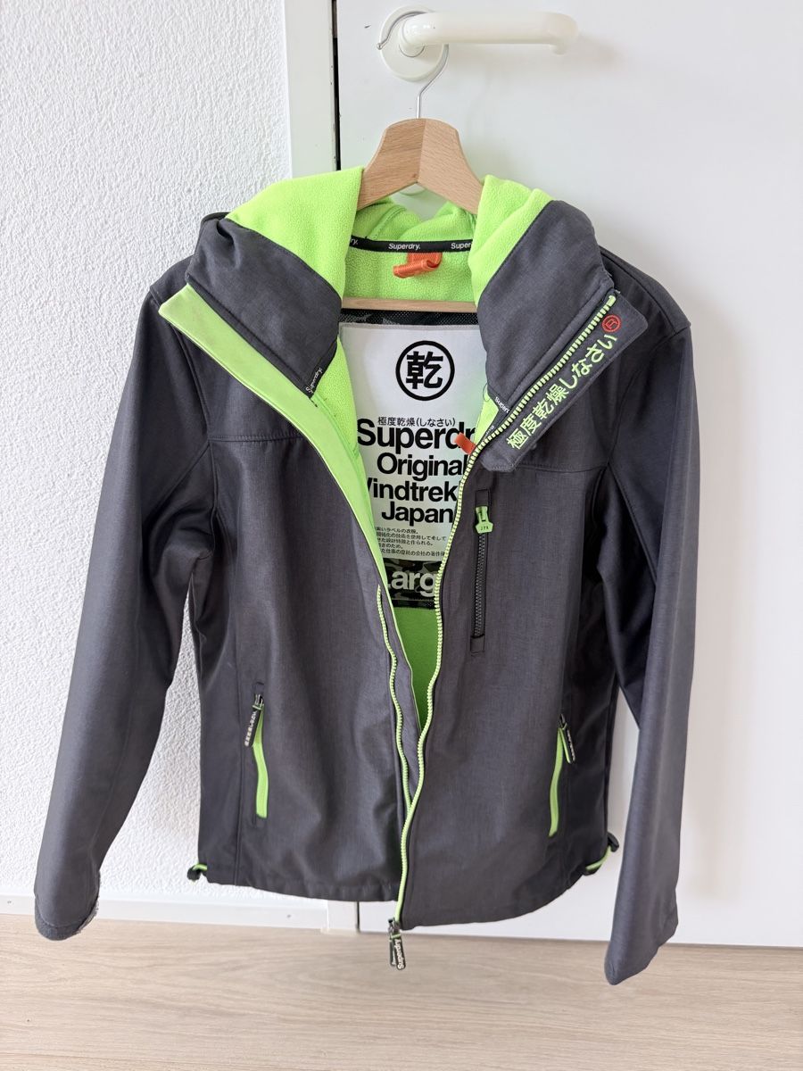 Superdry Jacken: Superdry Jacket – Gebraucht aus Zürich von jil_7l2p