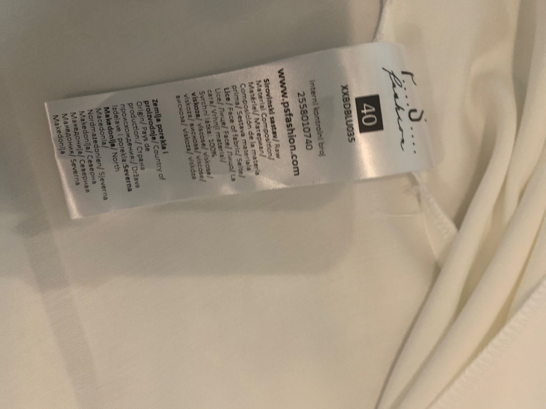 Camicette: Neue Bluse – Nuovo e nell'imballaggio originale da Lausen venduto da tiguan07 4