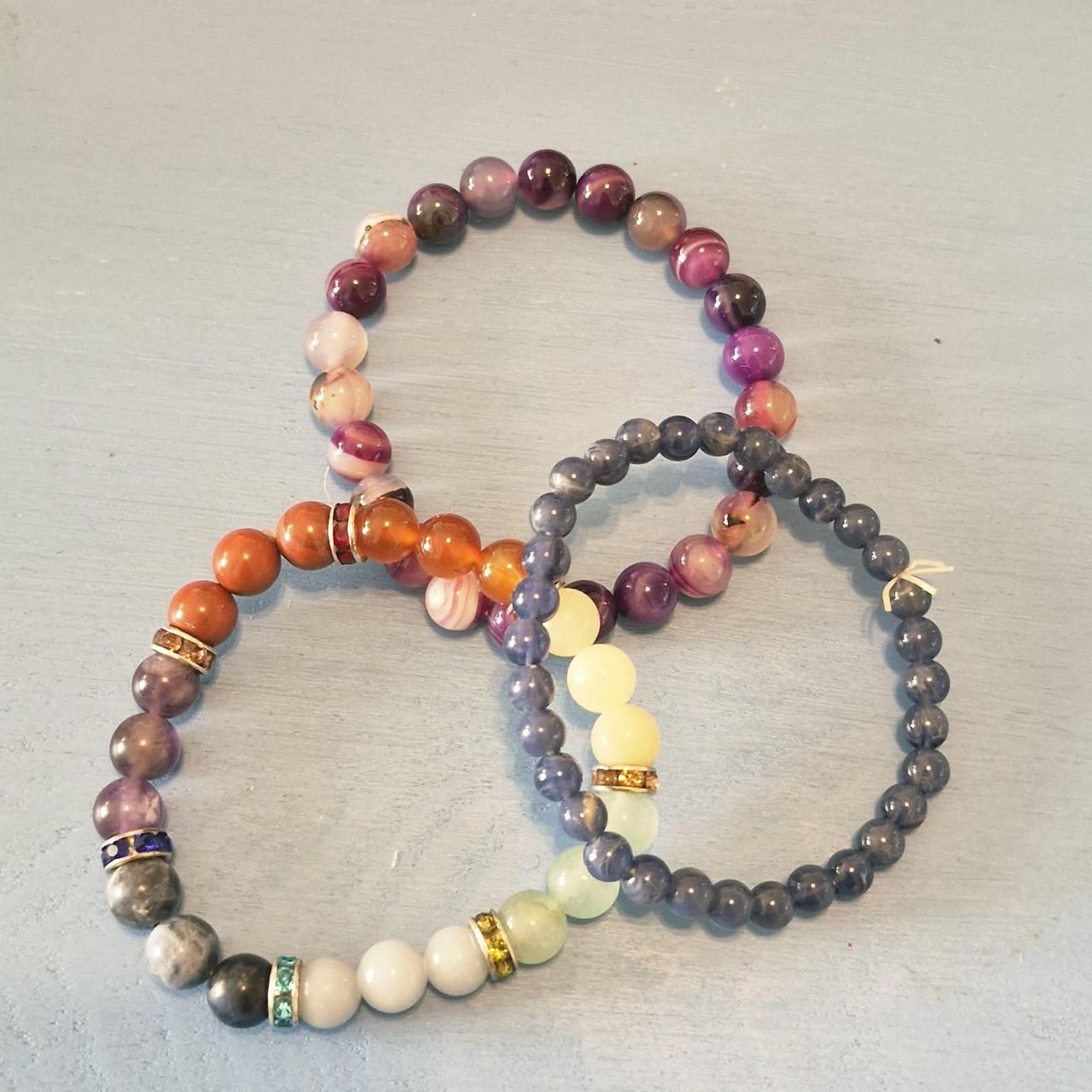 Bracelets: ensemble de bracelets  – D'occasion à Neuchâtel par yas_zdb7 1