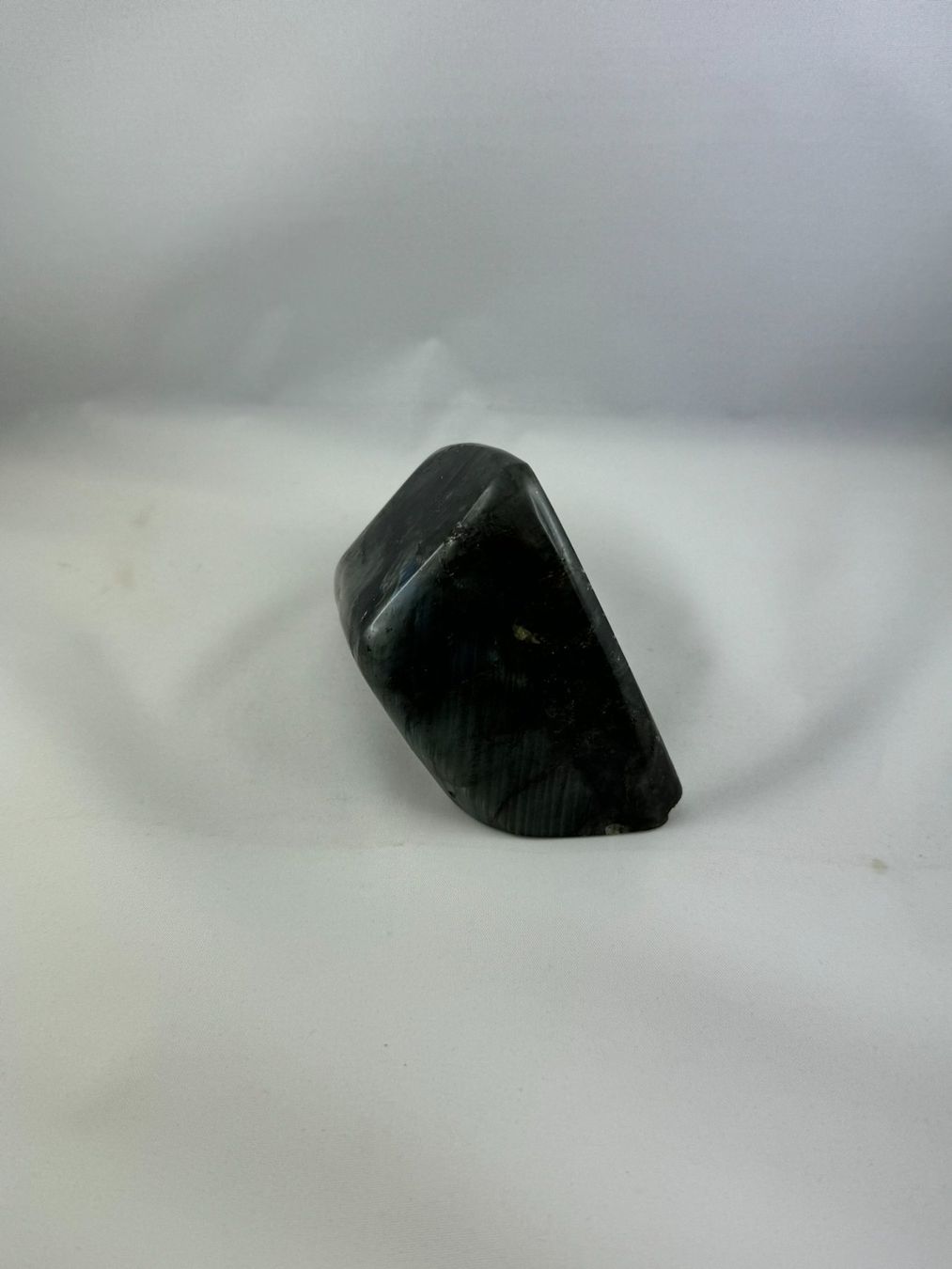 Minerali & Pietre curative: Labradorit 14.8cm 6.5cm 7.8cm 878g – Usato da Schinznach Bad venduto da Prosperos 3