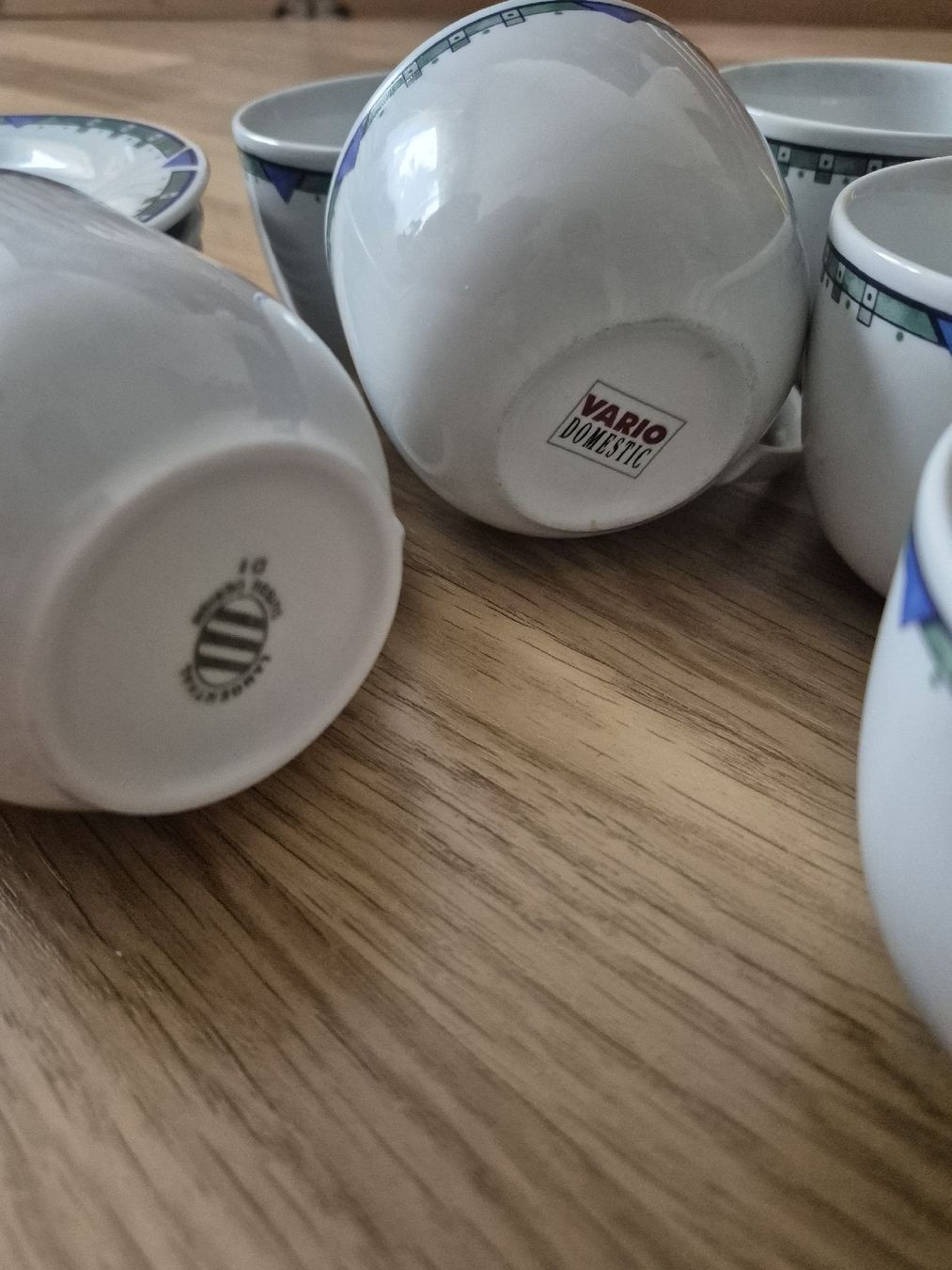 Set di piatti: Kaffeetassen, 6 Stk, mit Unterteller Tasse Teller – Usato da Langenthal venduto da Polarisstern 4