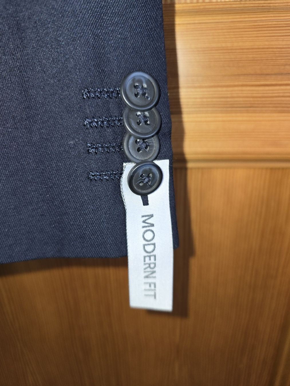 Completi: Completo uomo classico blu – Nuovo (secondo la descrizione) da calpiogna venduto da dadalter 1