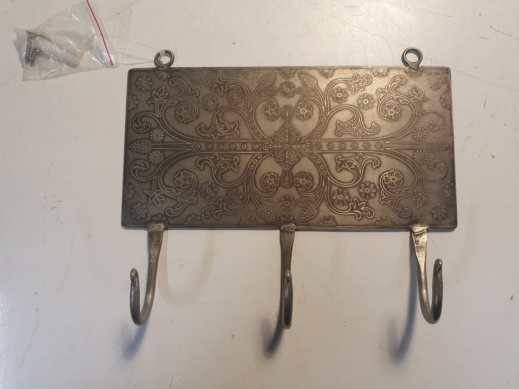 Ferramenta: Schlüsselbrett Metall – Usato da Zürich venduto da loosebone
