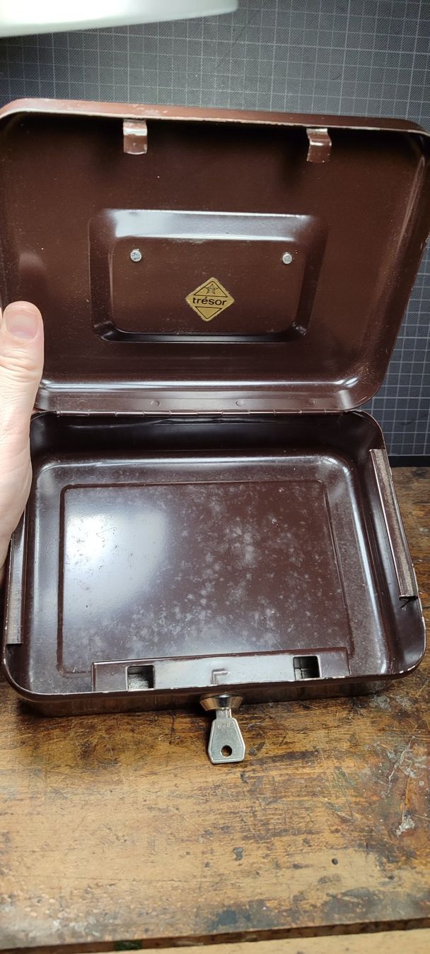 Registratore di cassa: Wunderschöne alte  Kasse mit einem Schlüssel – Usato da Gelterkinden venduto da MYSTOREFORYOU4460 2