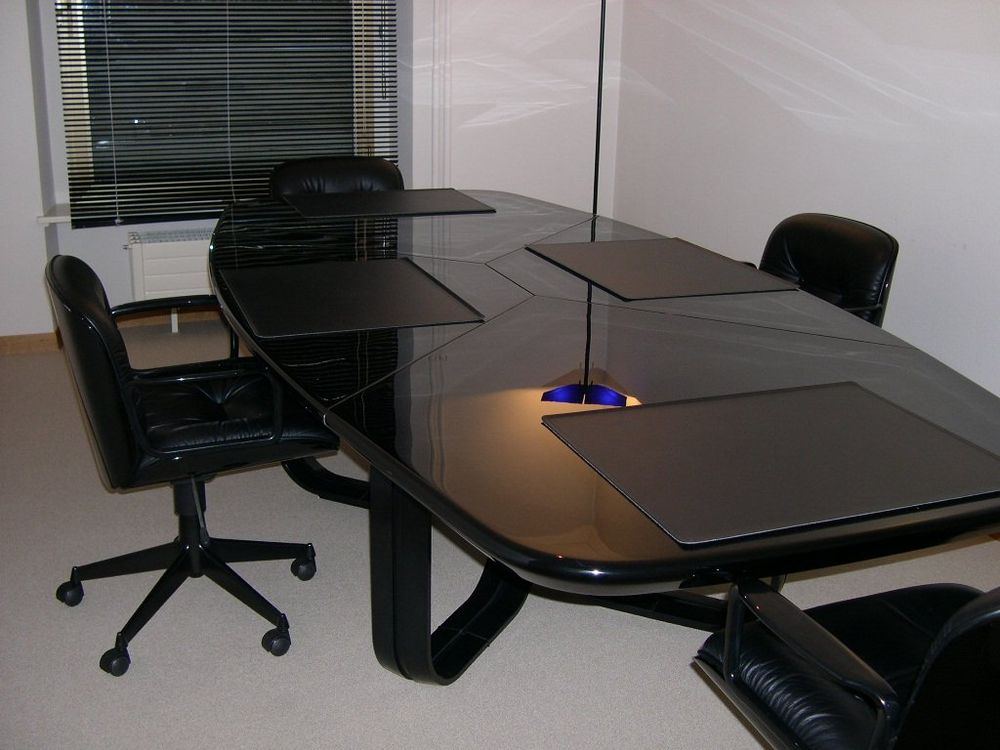 TABLE DE REUNION / CONFERENCE (Neu (gemäss Beschreibung)) in Lausanne ...