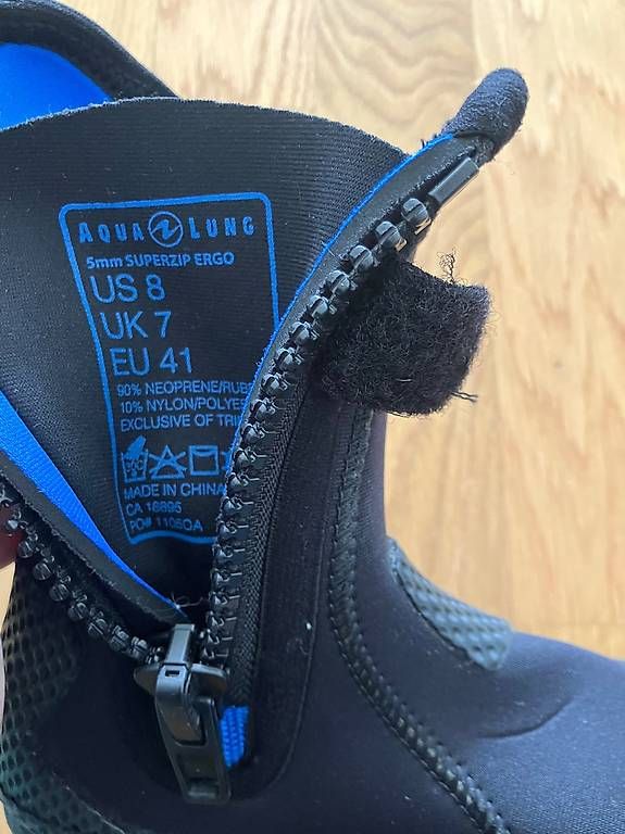 Scarpe per ragazzi: Tauchschuhe  – Usato da Biel/Bienne venduto da Ulu12 2