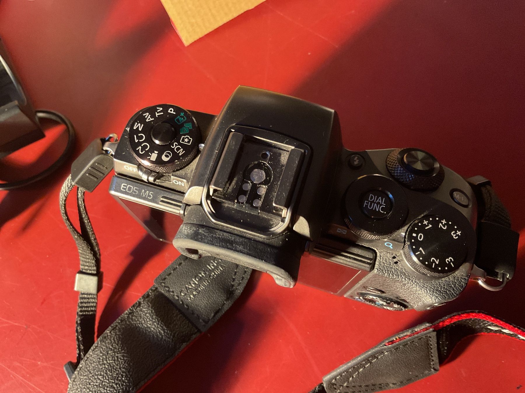 Canon Kamera: Canon EOS M5, neu, nur Body, mit Ladegerät – Neu (gemäss Beschreibung) aus Tecknau von Gluschtikum 5