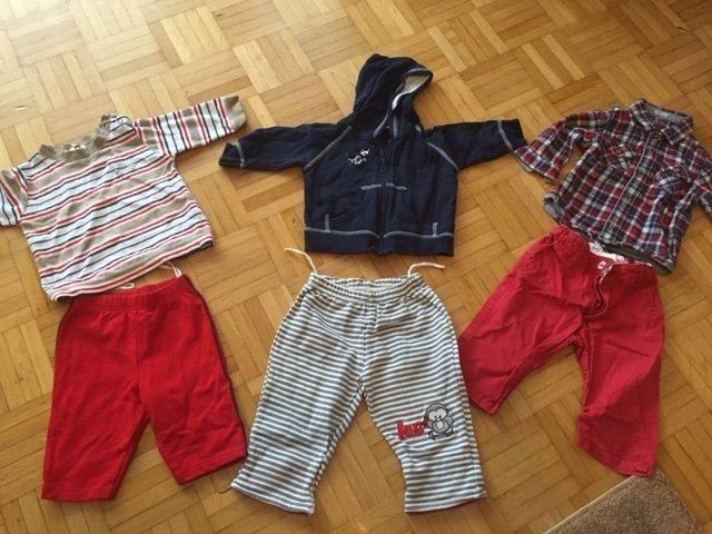 Lotti & Set di vestiti: Kleiderpaket 6-teilig Junge Gr. 62 – Usato da Emmen venduto da Aribini