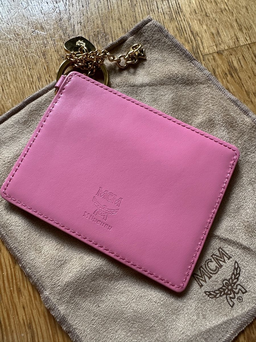 Mcm Altro in  Abbigliamento & Accessori: MCM Karten Etui Neu cherry  – Nuovo (secondo la descrizione) da Bern venduto da Ruhrallee 2