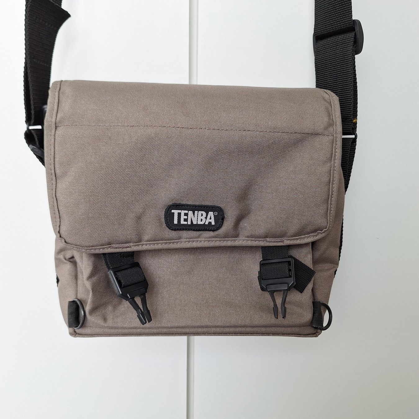 Taschen: Tempa Tasche gepolstert – Gebraucht aus Stäfa von meridianum 1