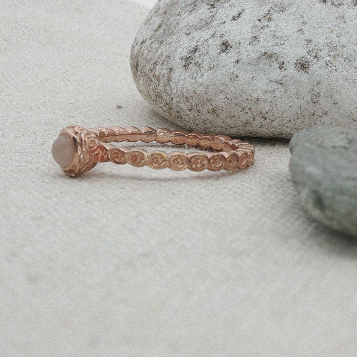 Olga Ribler Anelli: Feiner Silber Ring 925 mit Mondstein Grösse 60 – Nuovo (secondo la descrizione) da Luzern venduto da Schmuckoutlet 3