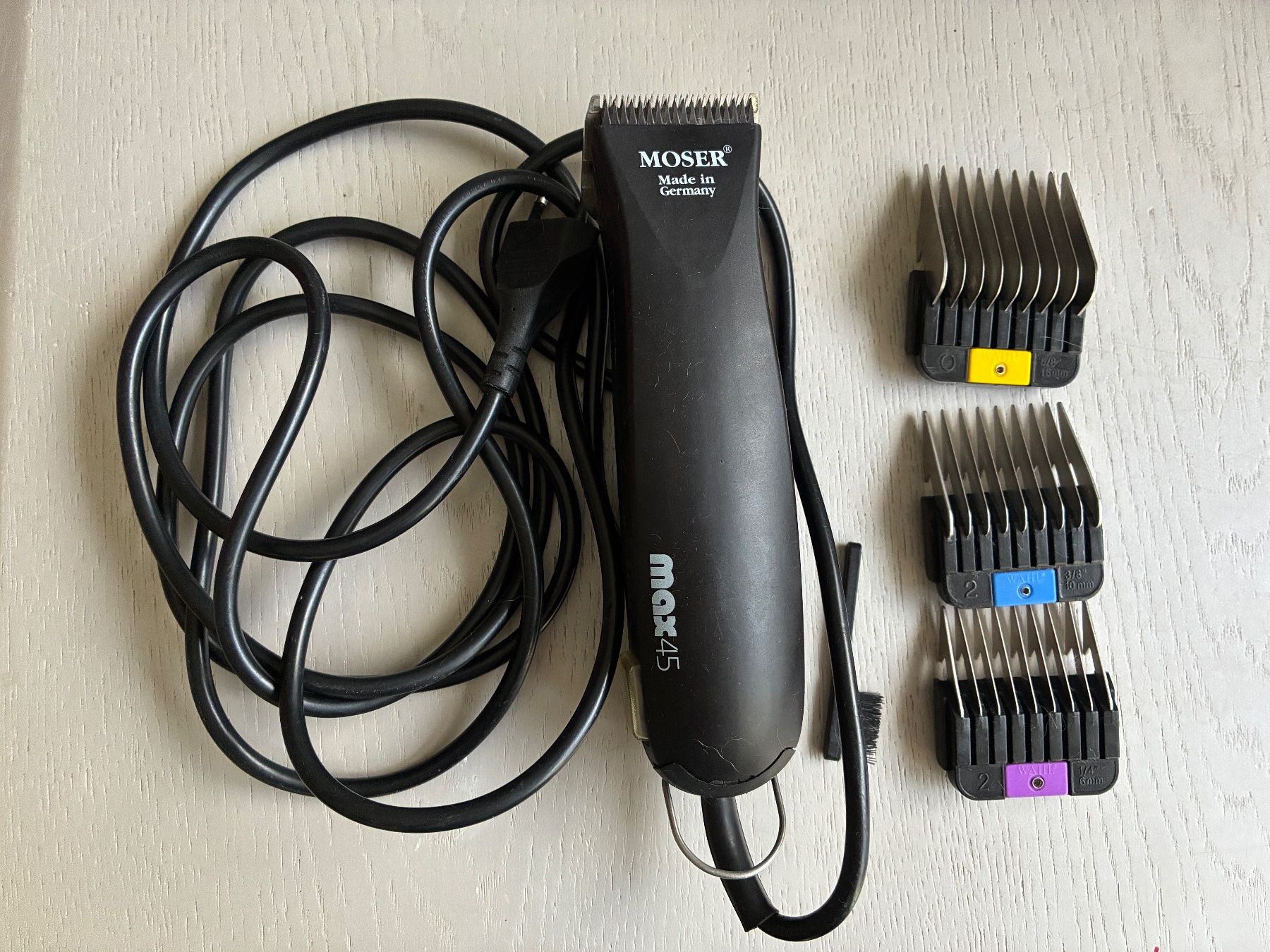 Prodotti per la cura & articoli per la pulizia: Hunde-Schermaschine – Usato da Baden venduto da Climbim01