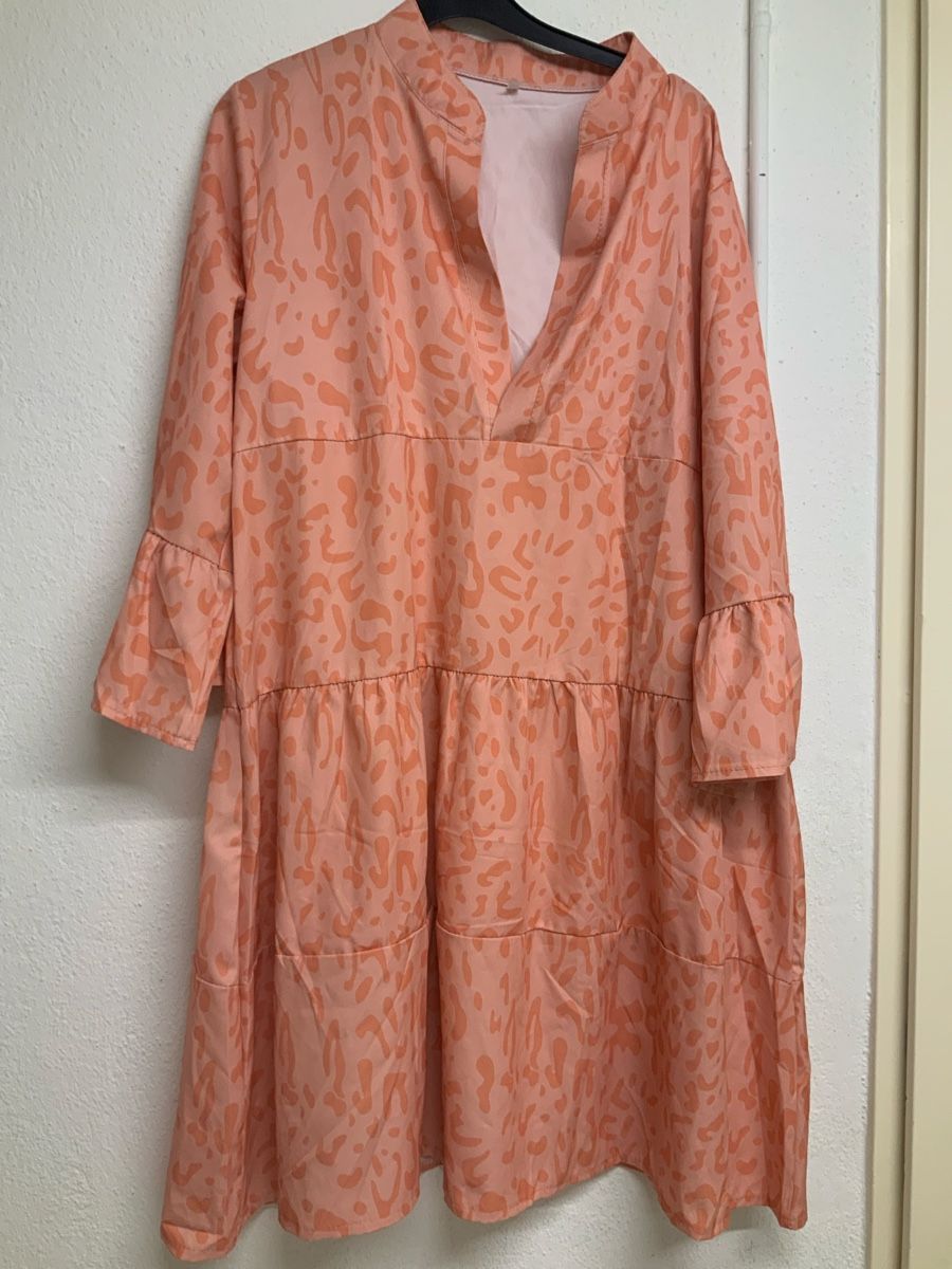 Kleider: Kleid mit Leo Muster Grösse XL neu – Neu (gemäss Beschreibung) aus Wallisellen von AS.TZ. 6