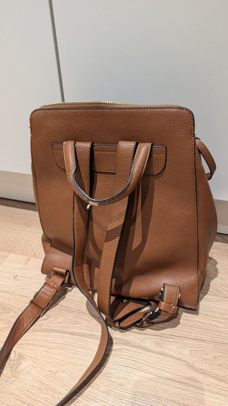 Dune London Rucksäcke: Sac à dos Dune – Gebraucht aus Vouvry von leb_xjd6 1